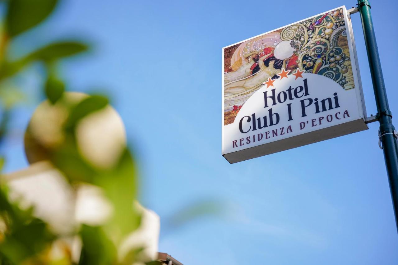 Hotel Club I Pini - Residenza D'Epoca In Versilia Лідо-ді-Камайоре Екстер'єр фото