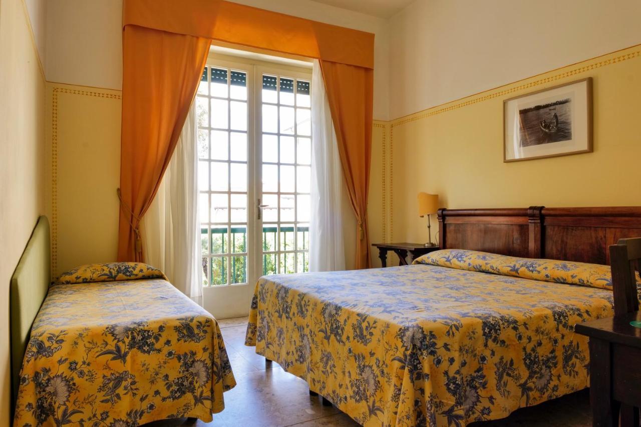 Hotel Club I Pini - Residenza D'Epoca In Versilia Лідо-ді-Камайоре Екстер'єр фото